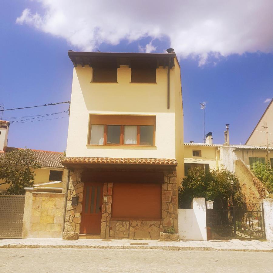 El Rincon Del Sanabres, Penalara Lägenhet Rascafría Exteriör bild